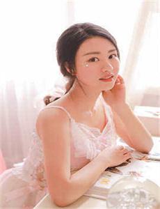《g罩杯美女-囯产精品流白浆高潮免费A片》