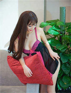 《成人美女游戏-久久日本精品在线热》